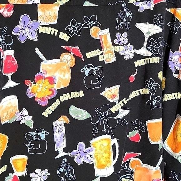 Men's Big Dogs Tropical Dog Drink Inspired Button-down Shirt, Size Large -Fun!- - Picture 4 of 4